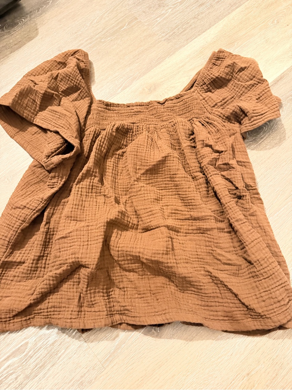 Women’s Smocked Square-Neck Top in Rust Brown